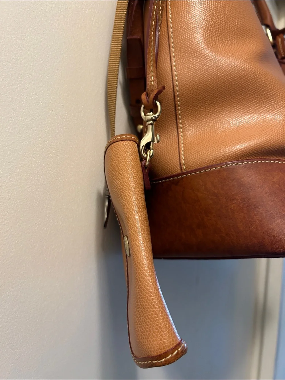 Dooney & Bourke structured leather